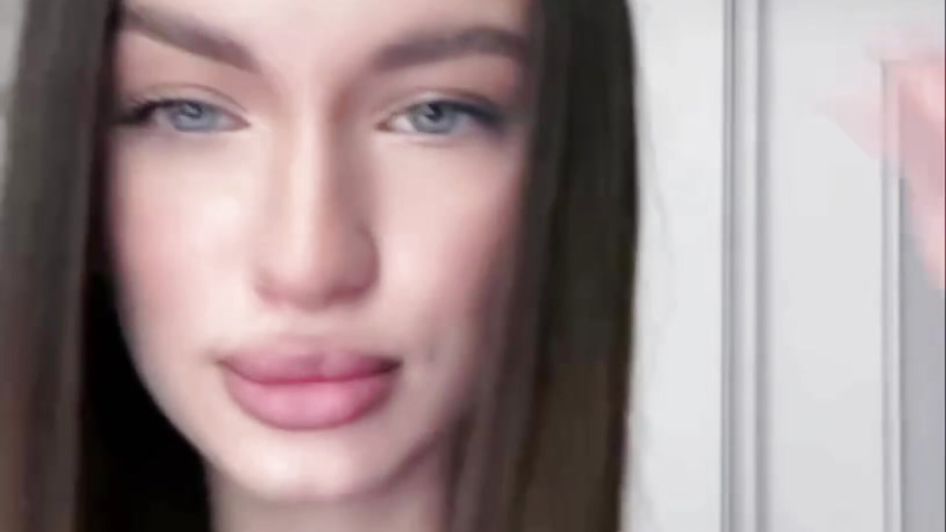 My beauty^ - vidéo du modèle de showcams TaraWheeler