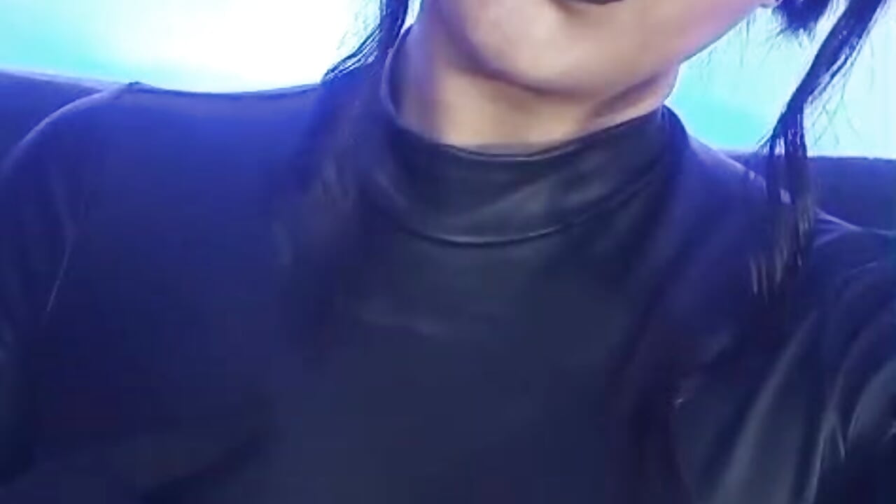 Mistress - video by JulietteNoiir cam model