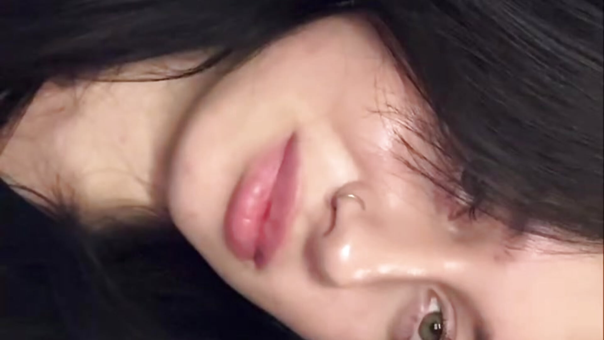 Shines - video by MarvisKuhIo cam model