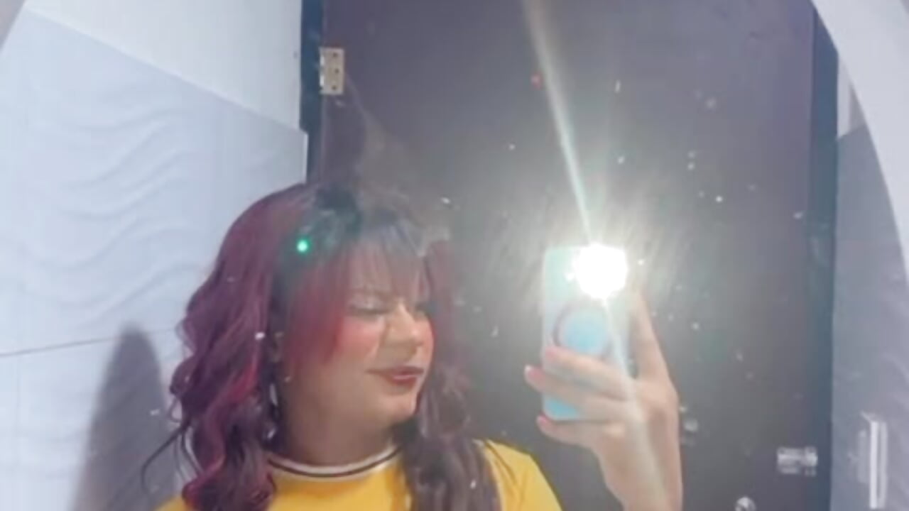 VID-20260207-WA0046 – video od webkamerové modelky Alice_brandom