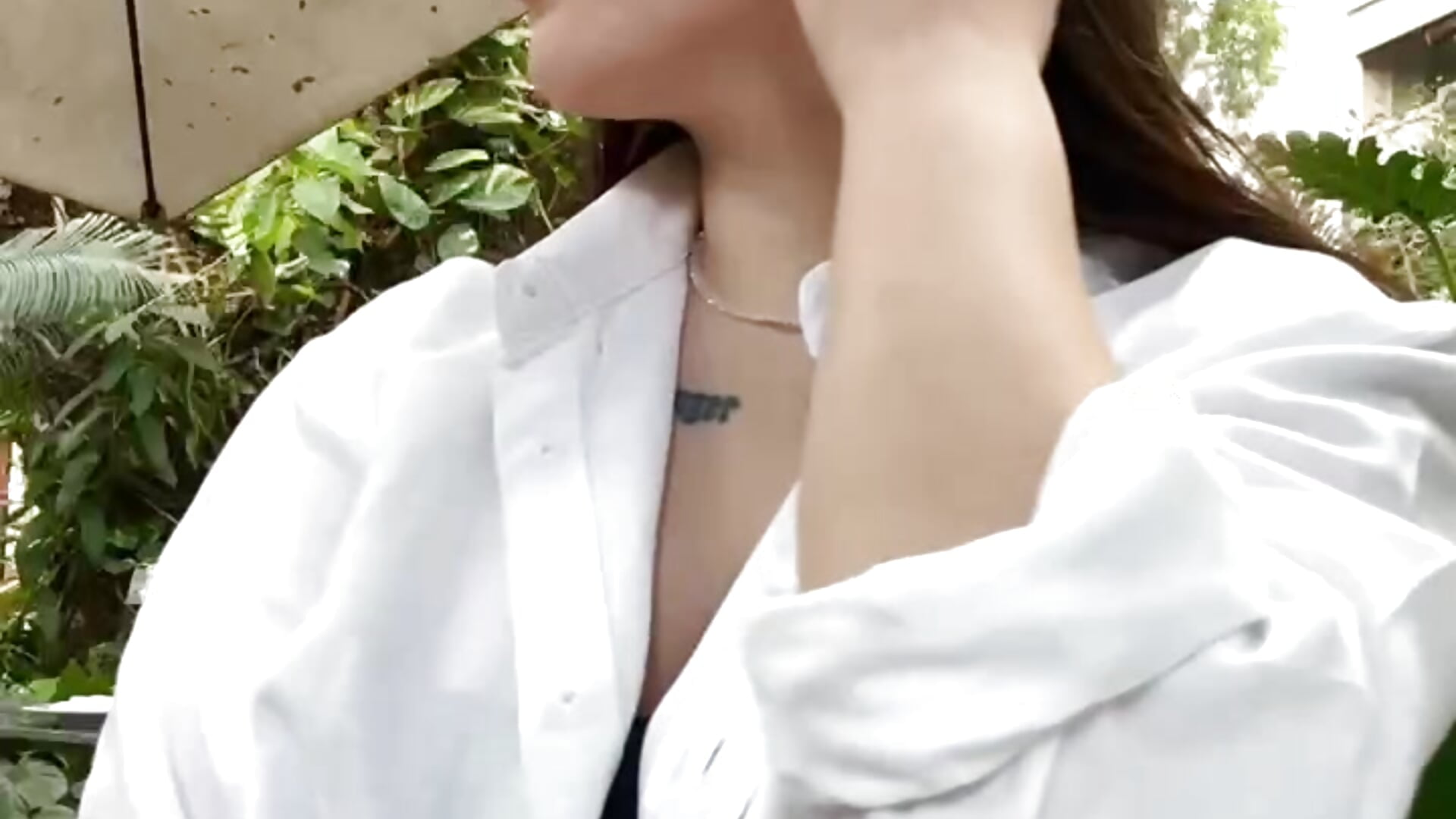 good day - video by ohmyElly cam model