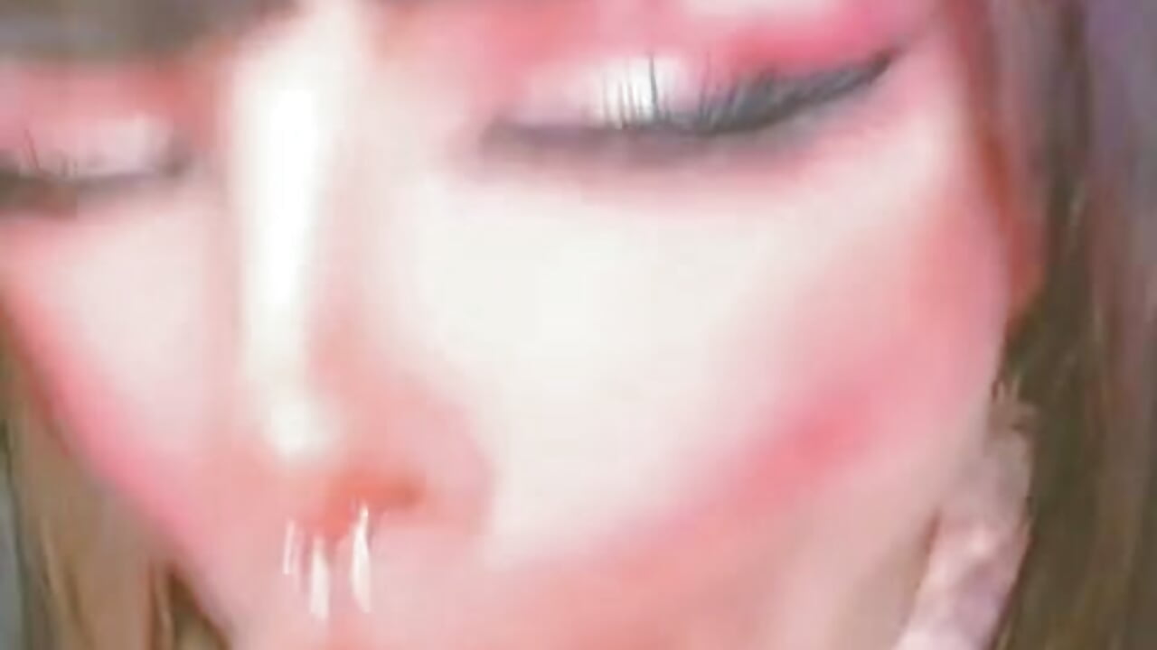 Cute Lamb BJ Tease - βίντεο μοντέλου Lila_bratzz