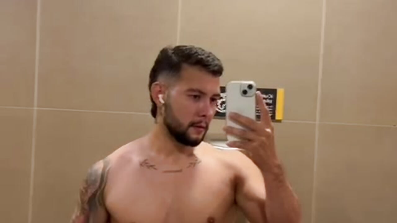 🔥 - vidéo du modèle de showcams noah_corvelle