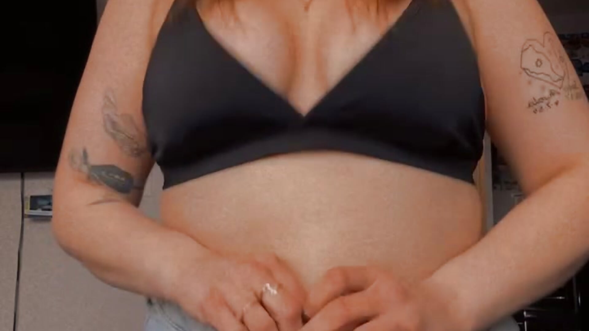Having some fun in a bikini 😈 - video by FreakyDreama cam model