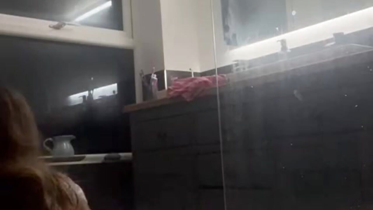 Naughty little teaser as I know your stalking my profile 🙈😈 - video by Ell_albescu cam model