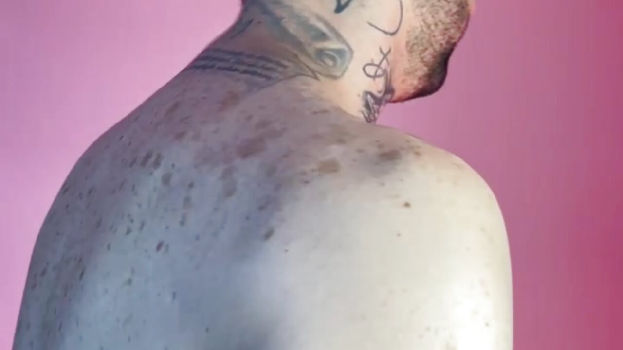 Modelo top - Video von Supreme_Alpha Cam-Model