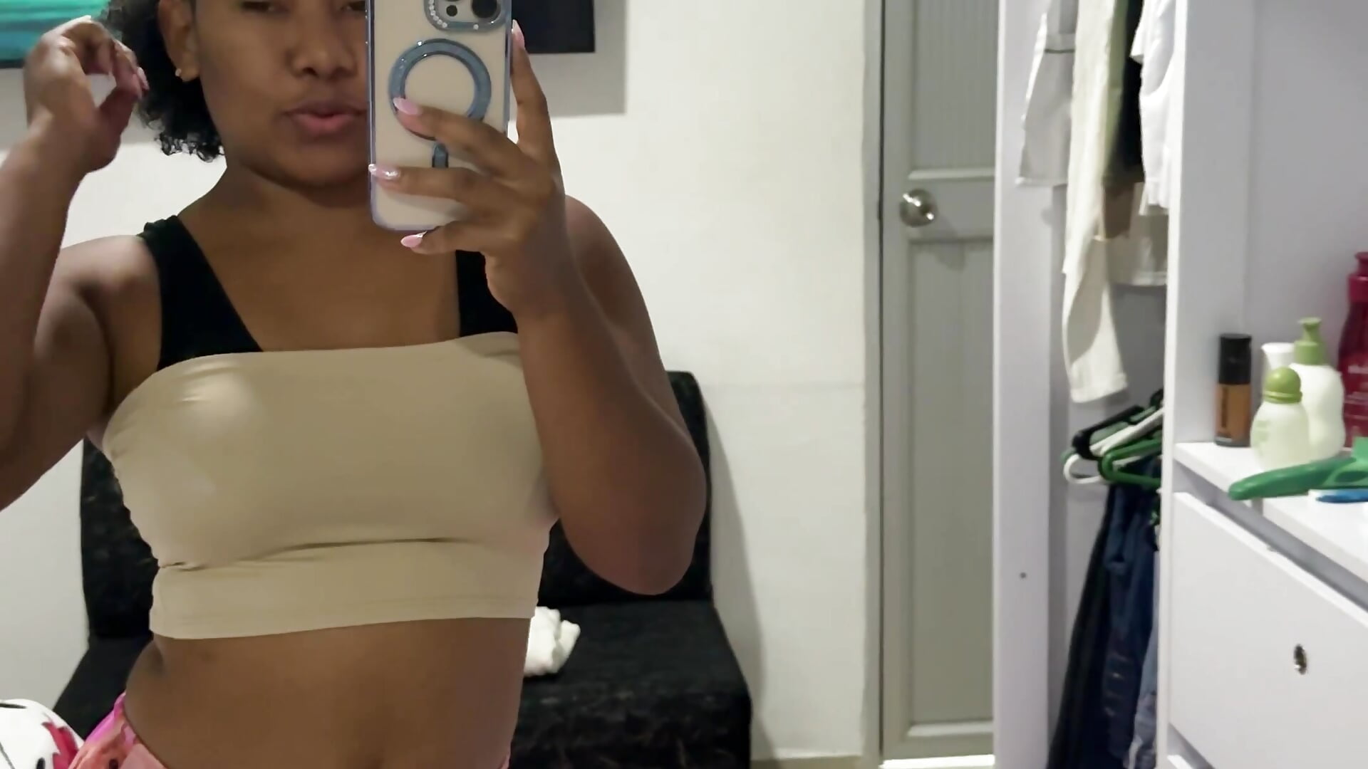 IMG_4538 - video by suryth23 cam model