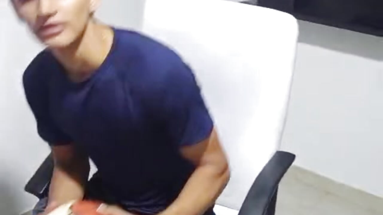 WhatsApp Video 2025-11-15 at 3,01,17 PM - video by Alex_king27 cam model