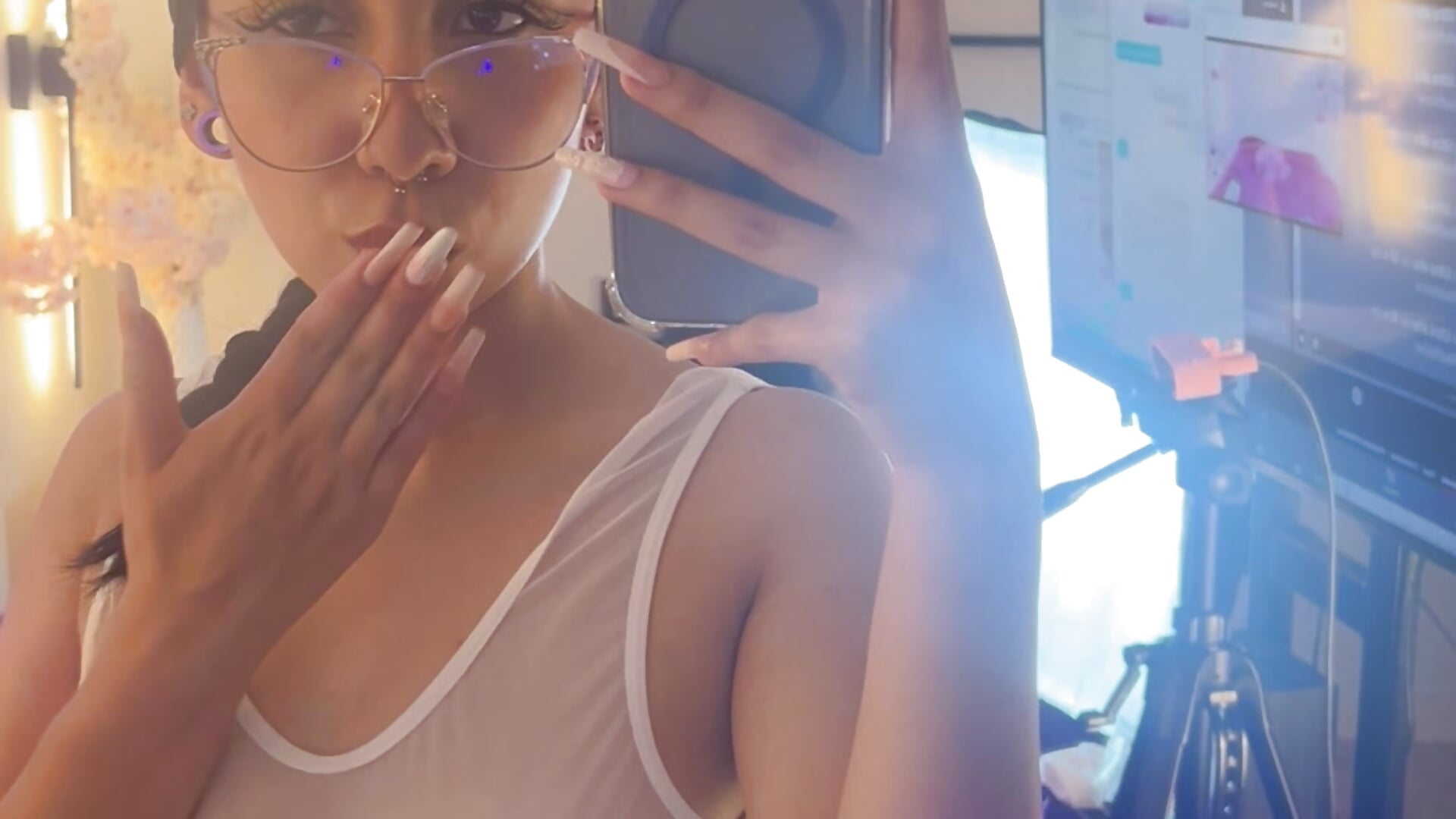 Touch me 💦 - Vídeo de Isabella_Crofts, modelo de vídeos