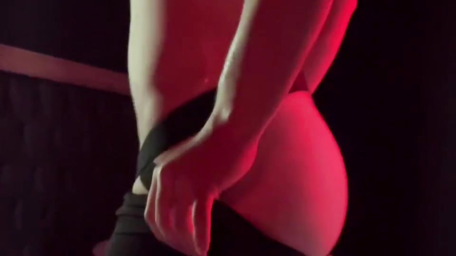 Would you like a sexy dance? - video jhoumod_21_ kameramallilta