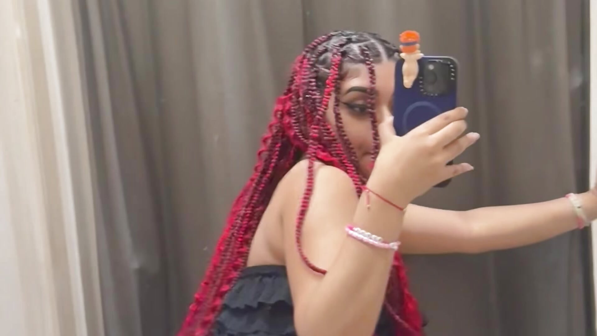 IMG_2149 - video oleh model kamera oudirtysecreat45