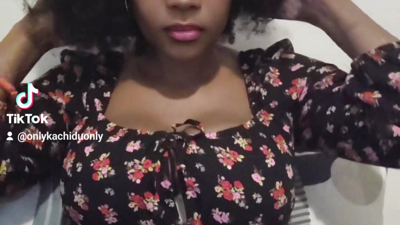 profile-intro-video-1792964777 - clip cu Mommy_Sienna