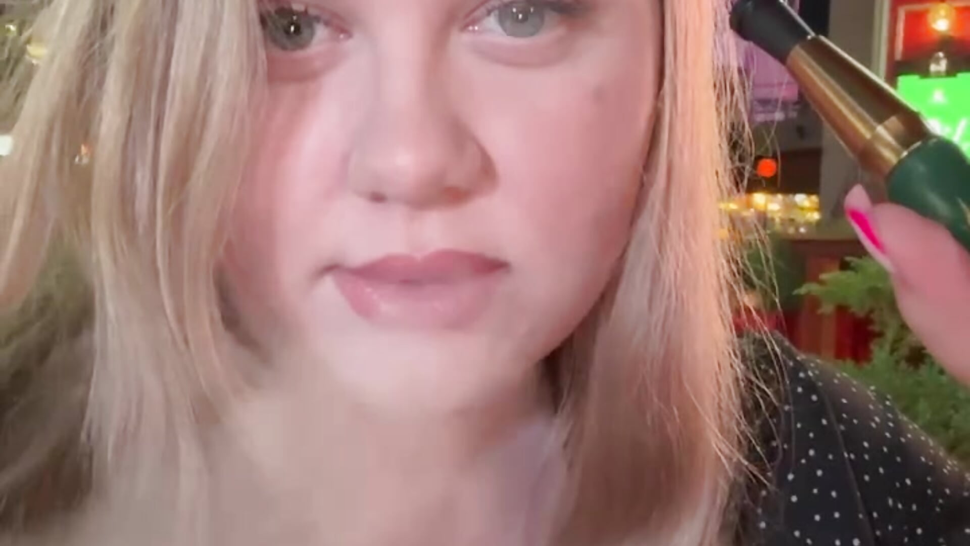 I love the hookah more than my lungs LOL - vídeo de la modelo de cam arberry