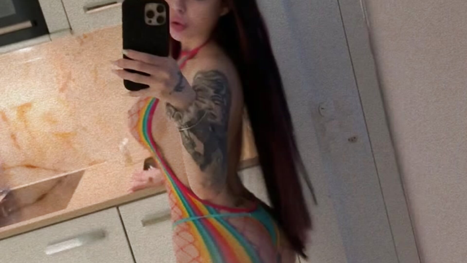 Sunshine And Rainbows🌈☀️ - video by NaomyBlackBarbie cam model