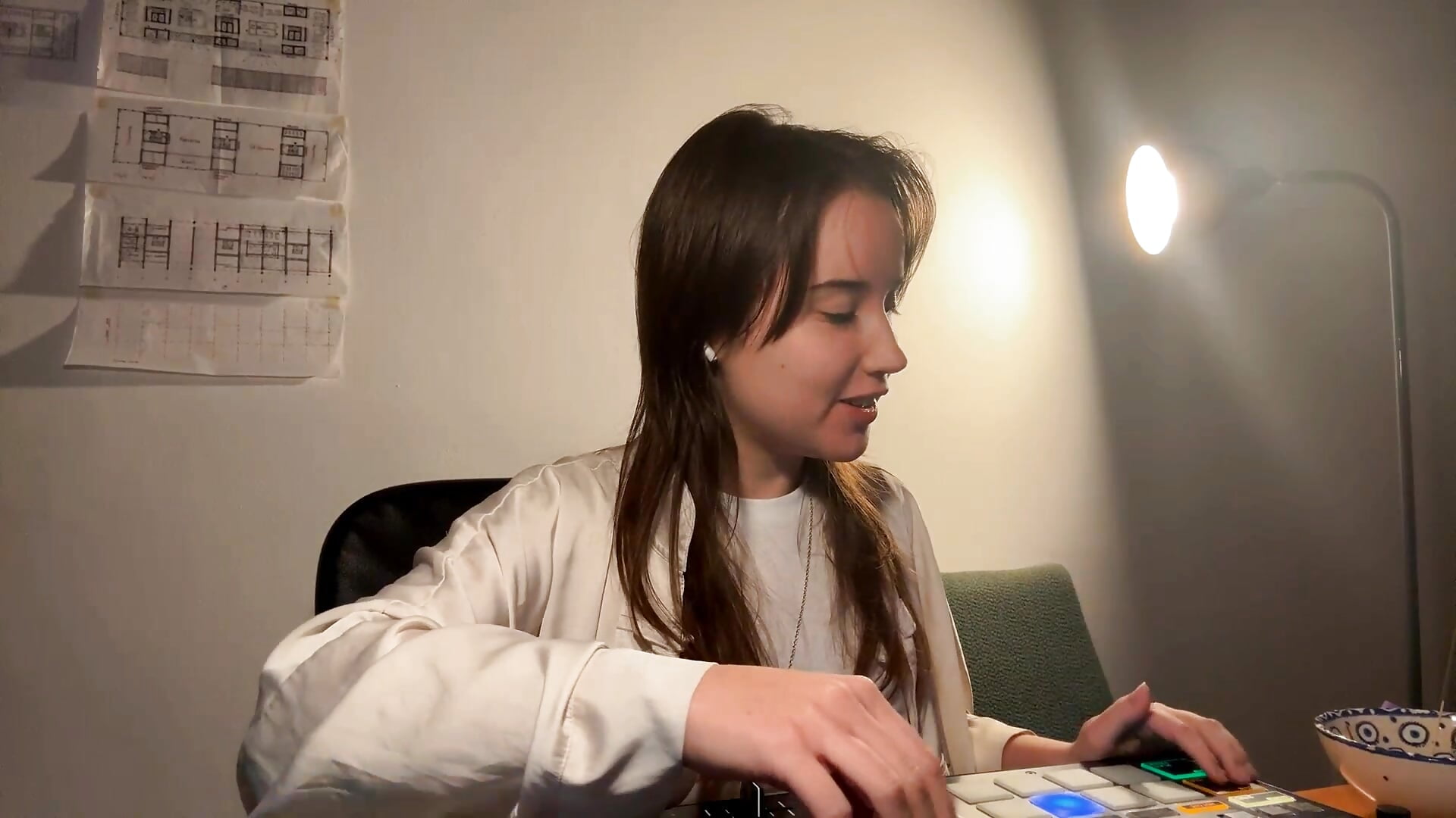 damn - video by DonettaDuley cam model