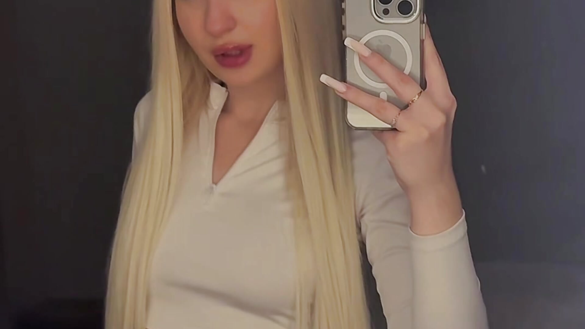 👀 - video by Jenny_AAA cam model