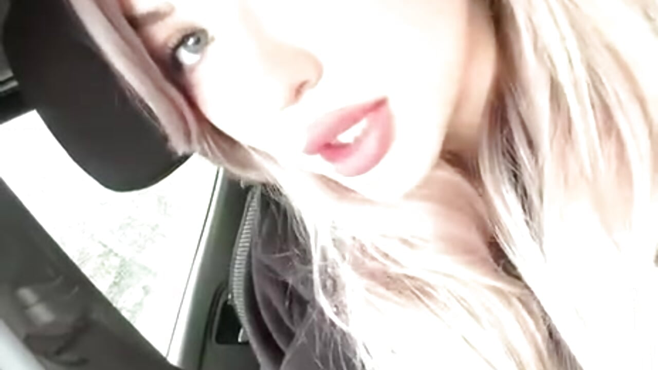 I love music - video by hannah_aura cam model