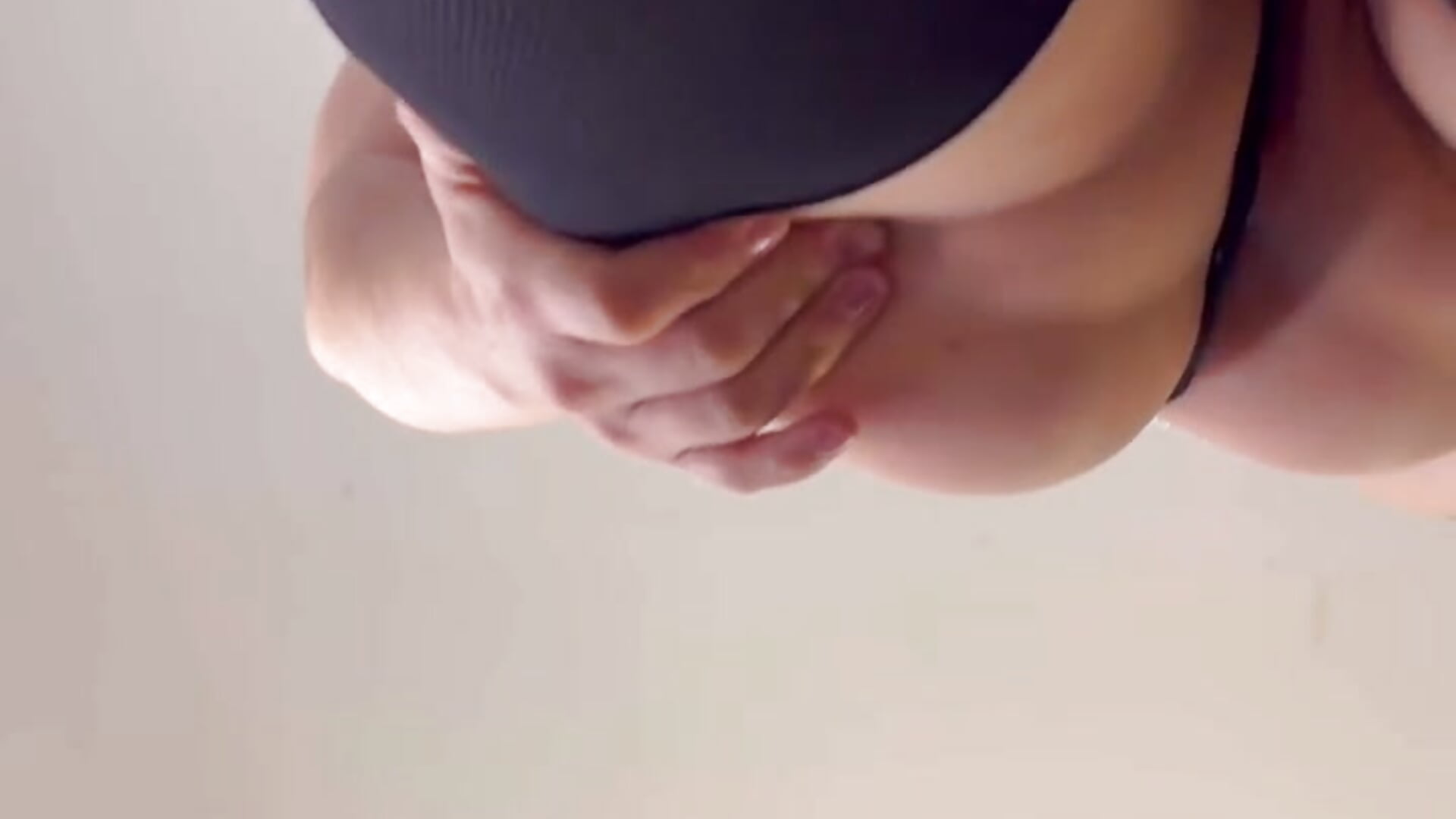 sexy latina - video by violettabond cam model