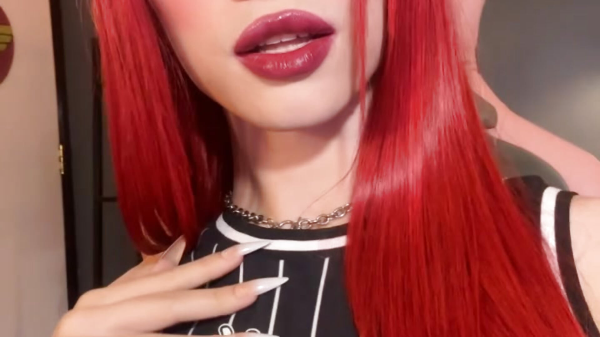 lets get the party started!!!! – видео вебкам-модели suchSHAbitch_