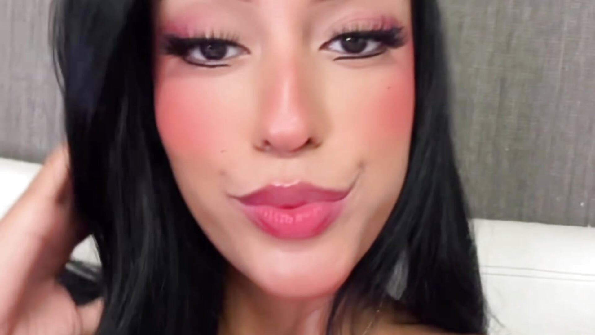 A lil bit cute 🍧 - video by MaddieSteel cam model