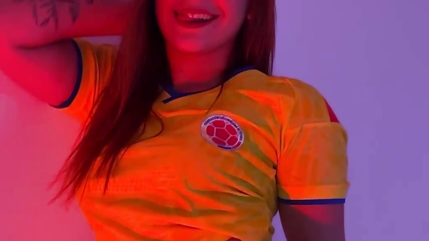 World Tournament - Scoring Goals Naked ⚽💦 - Vídeo de SaraAlvarezx, modelo de vídeos
