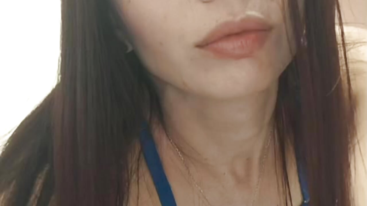 How nice that you enjoy a little of all this...  AHH🥵🥵🥵🍆🍑 — filmik Emi_Rosee, modela(-lki) na kamerkach