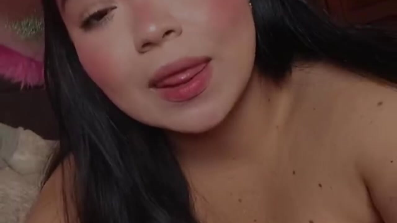 pink cowgirl - video by Doll_Daisy cam model