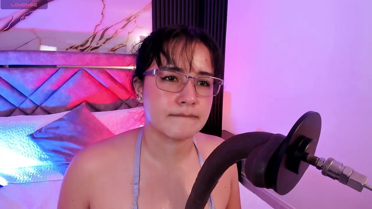 Leave you wanting more… much more  🔥👅🍆 - відео від вебкаммоделі Lalalemoonds