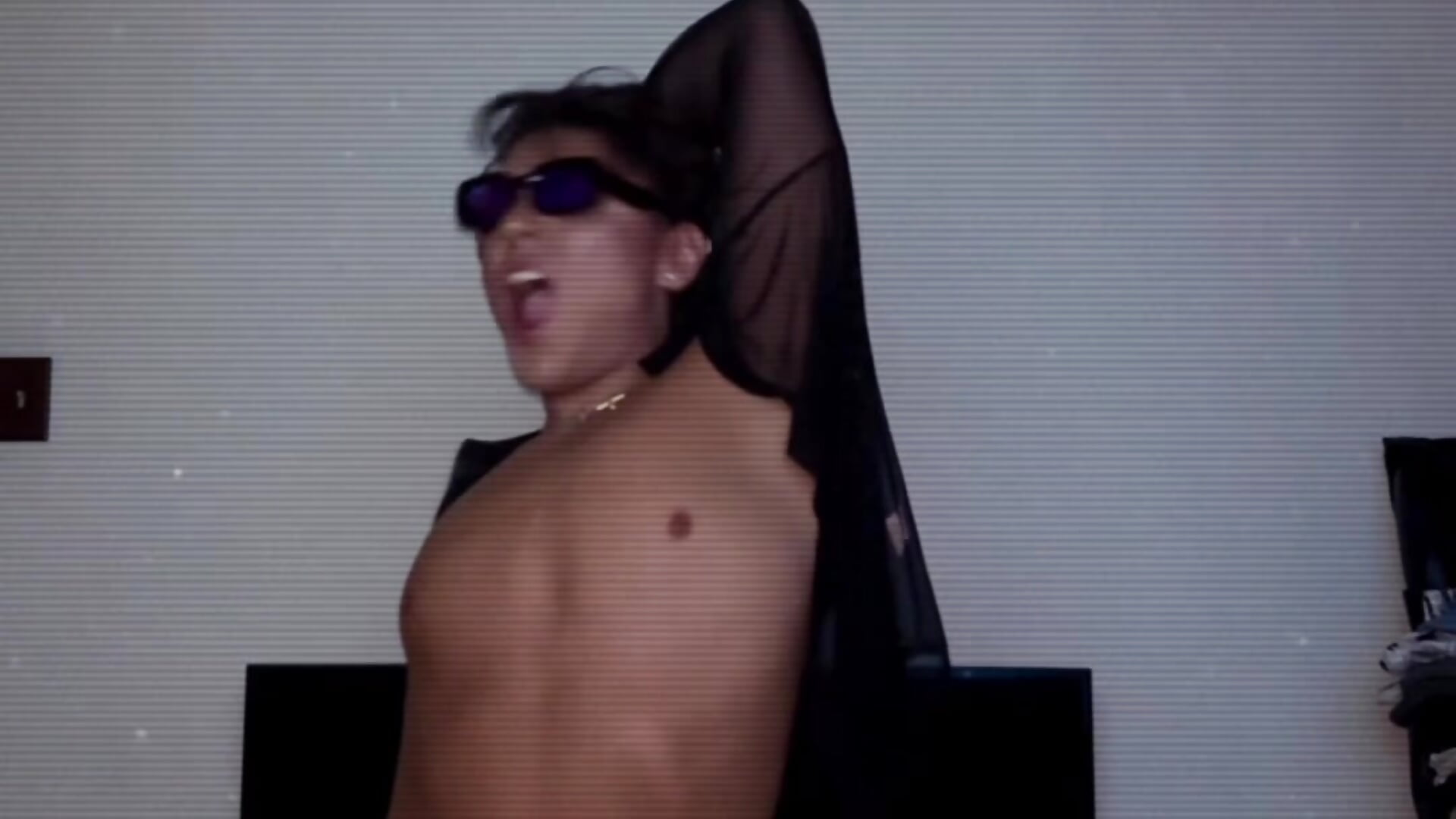 1ccc4e55de804a9884df72e8d59a9a6e.mov - video by Venusinfur555 cam model