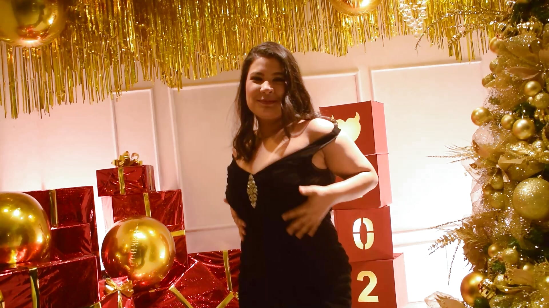 daphne - فيديو من DaphneContry موديل الكام