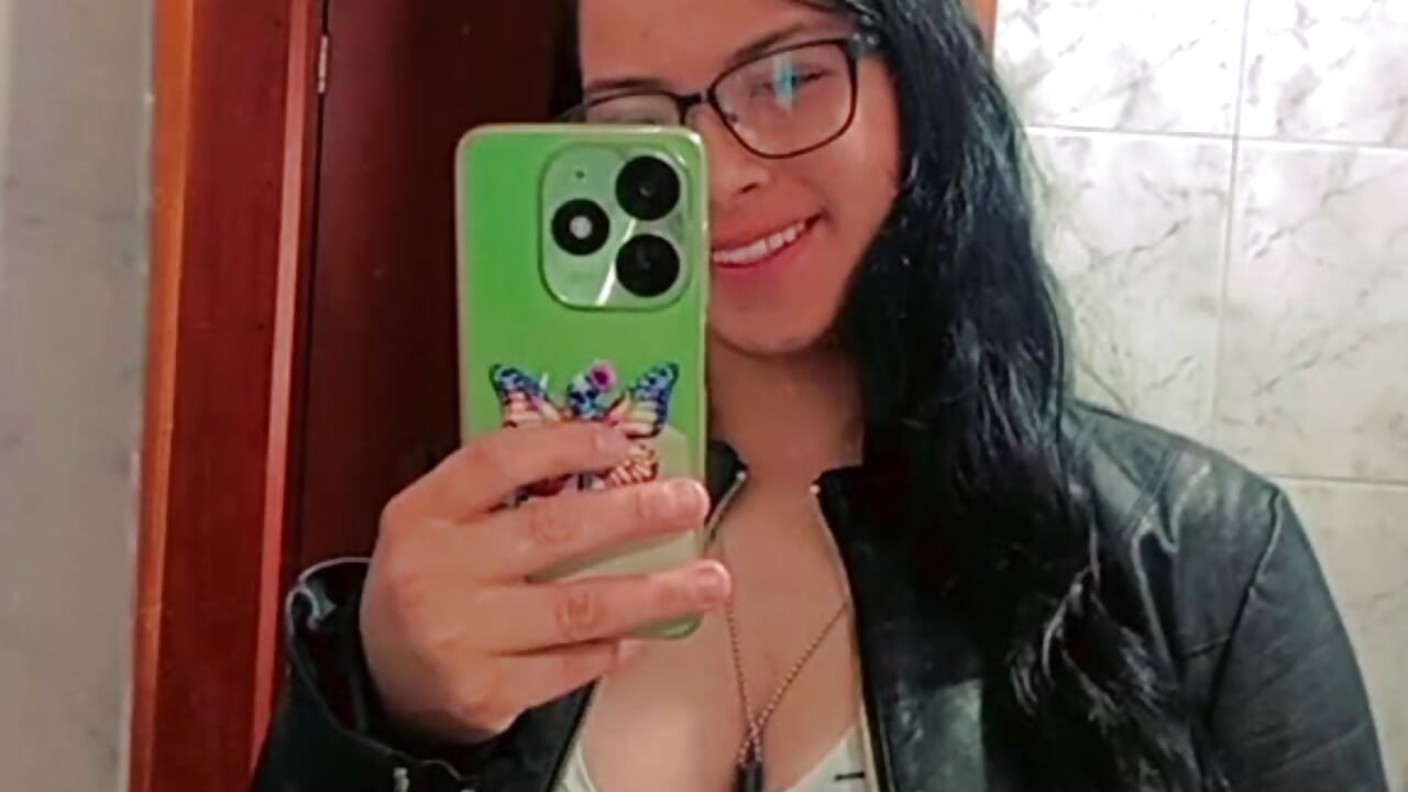 7fc05313dc97f76f9ec215aa58365581 - video by conejita1203 cam model