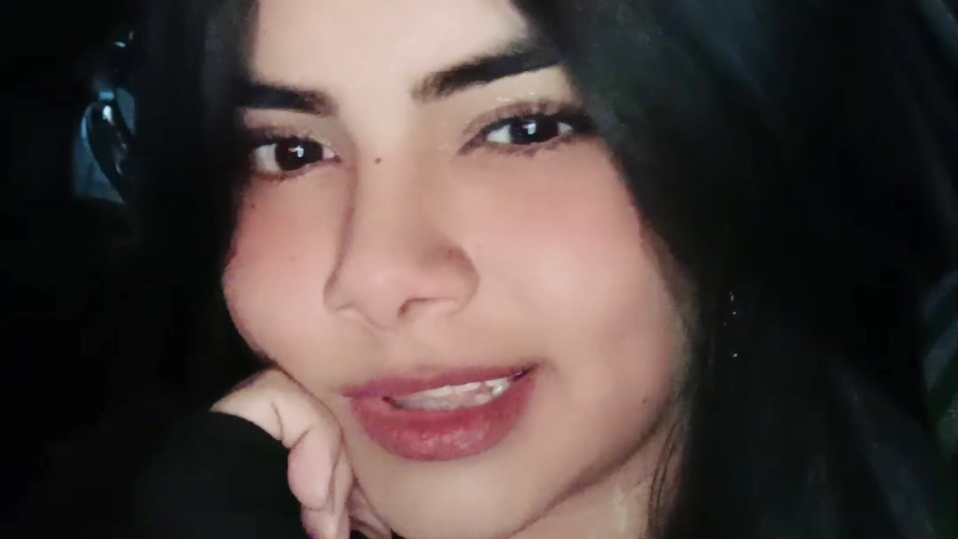 1000316709 - video by ginera_18 cam model