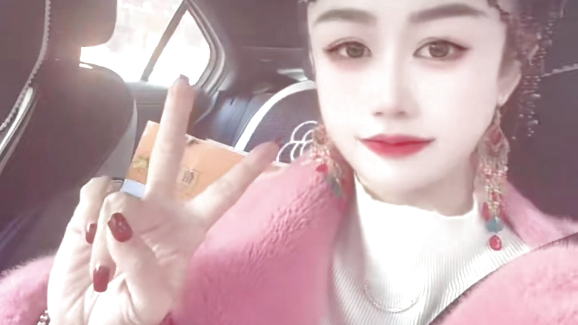 外出 - video by Xiaojuan61 cam model