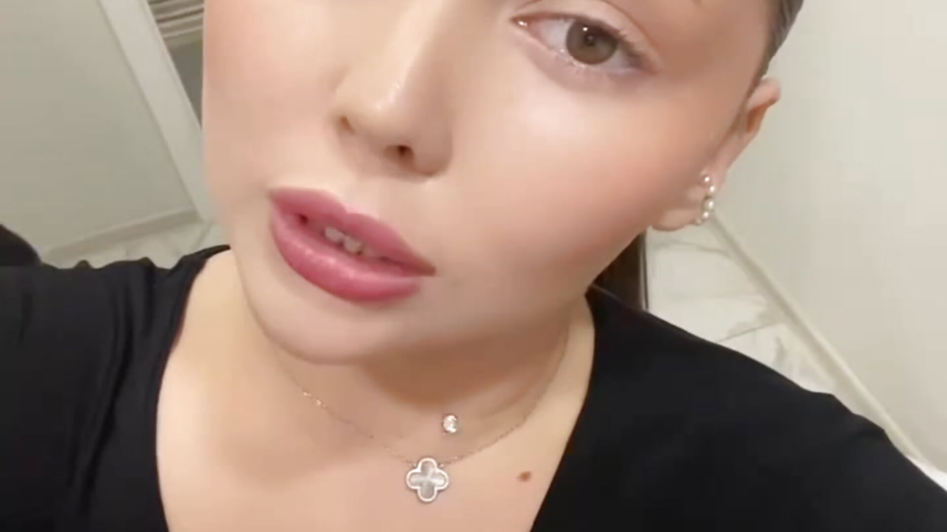 me - video by sweety_skarlett cam model