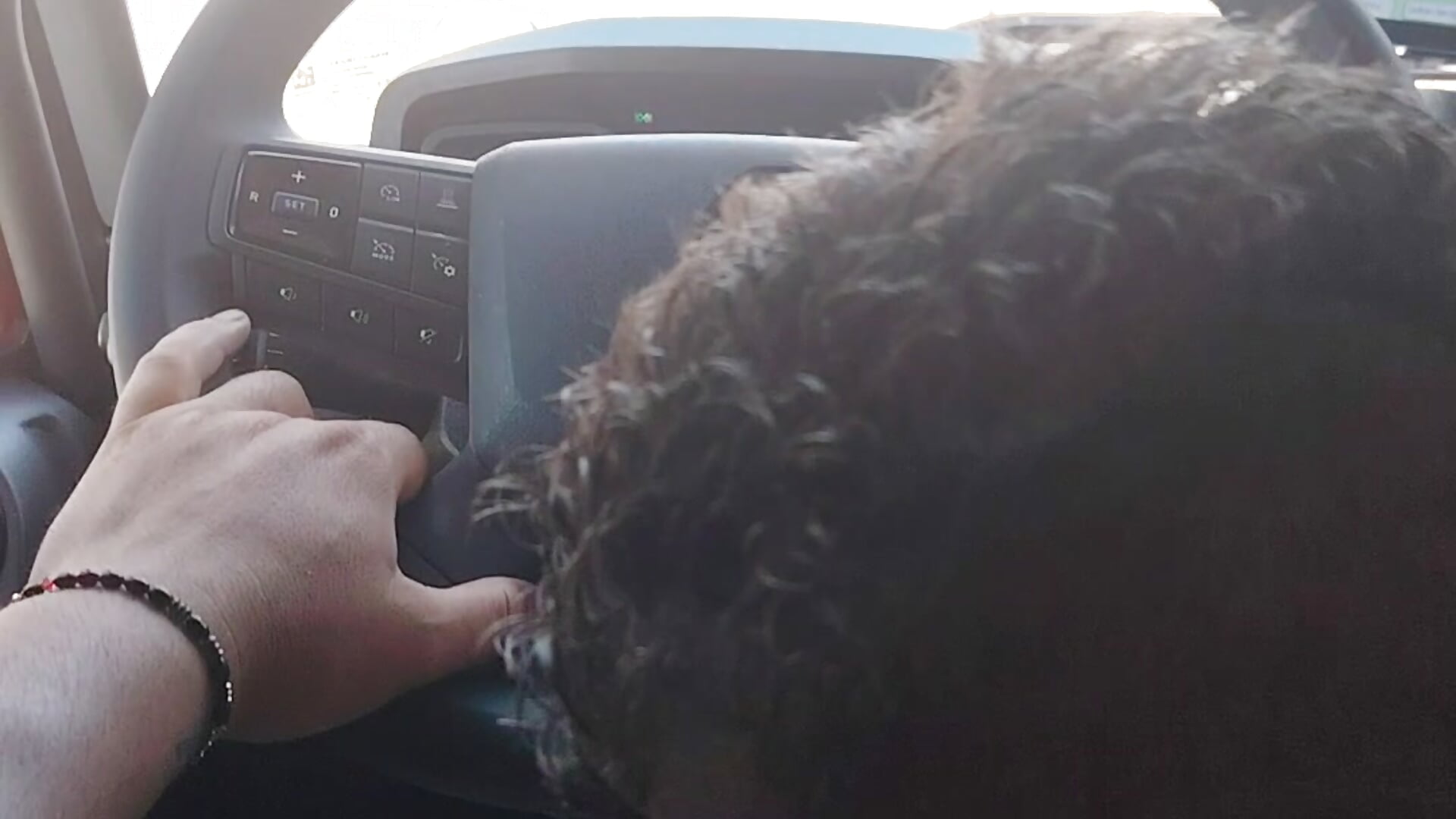 My colleague sucks my cock while I drive — filmik Chubbytop454, modela(-lki) na kamerkach