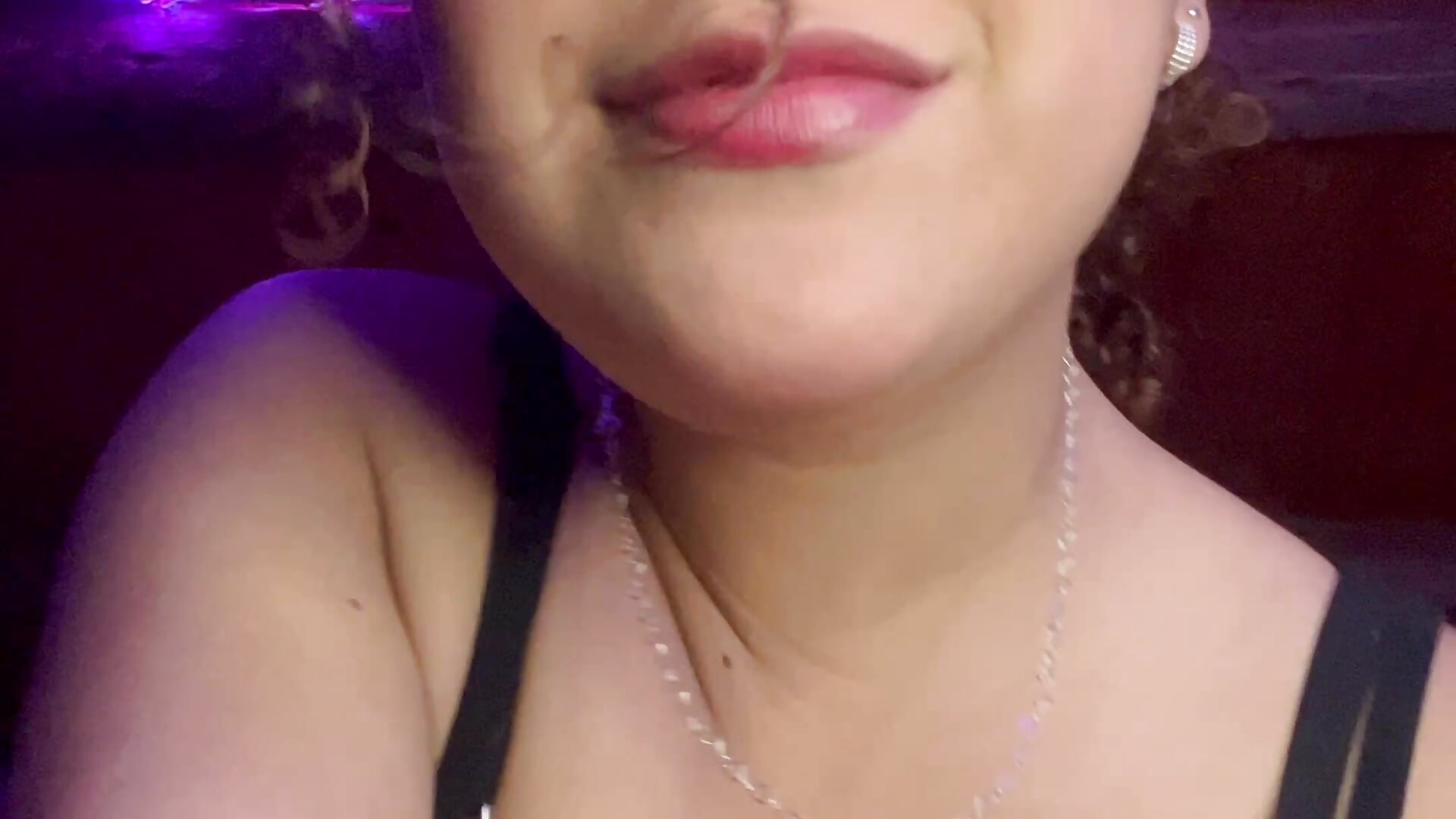 Salta salta 🤭 - video by Lolavenezia cam model