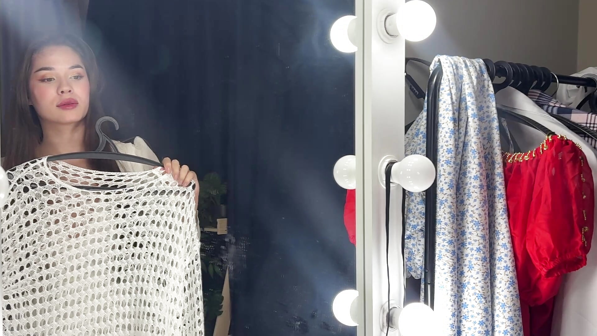 Cutie Pie - video by JanelKofron cam model