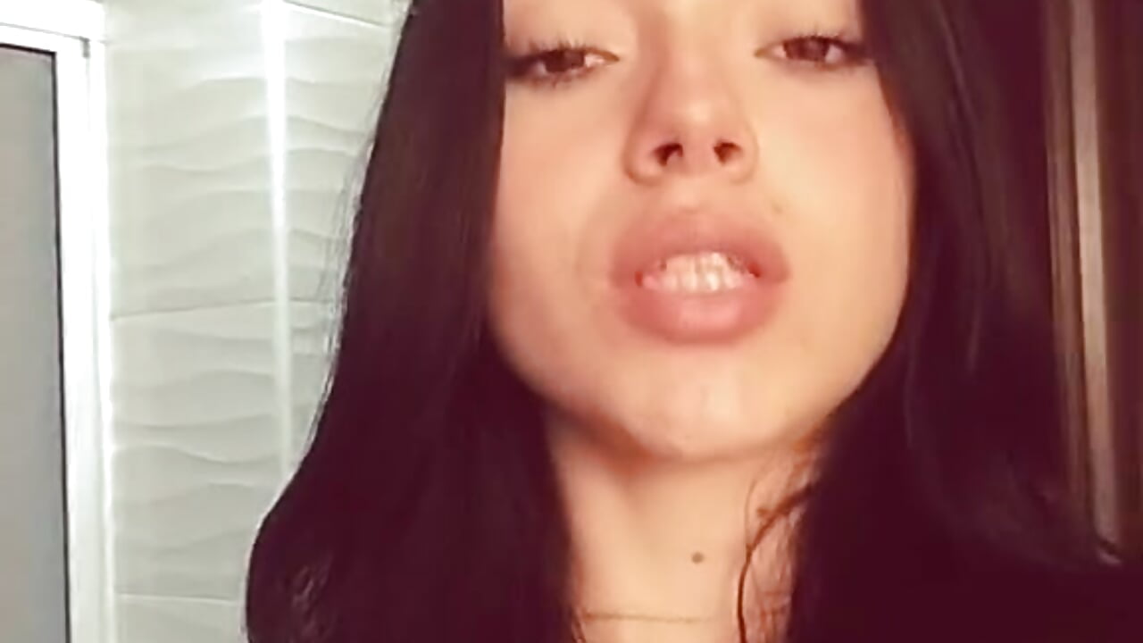 LOVE ME 💖🥺－カメラキャストのNyra_lux16の動画