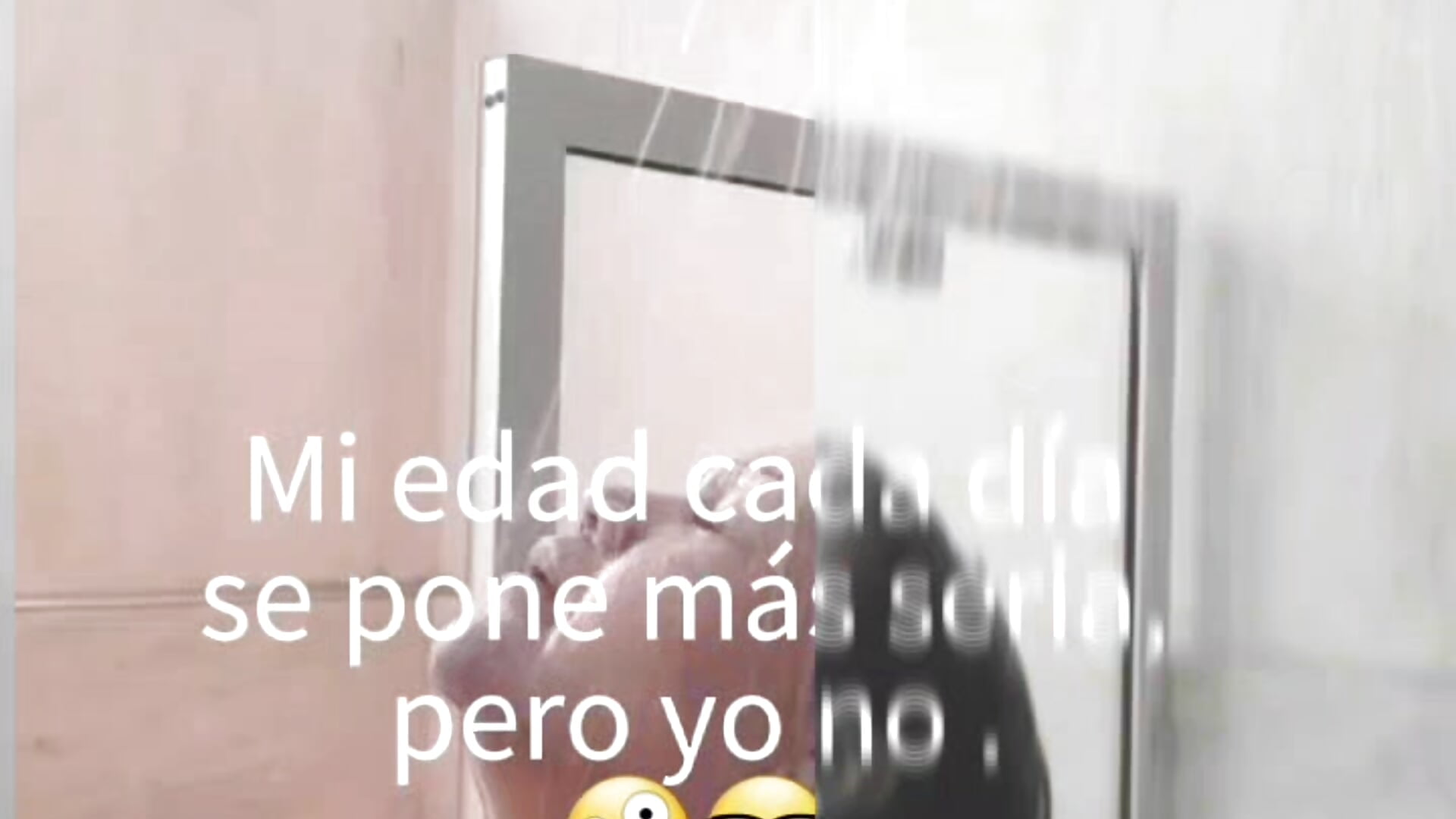 La edad es solo un número - видео от уебкам модела luanaw1