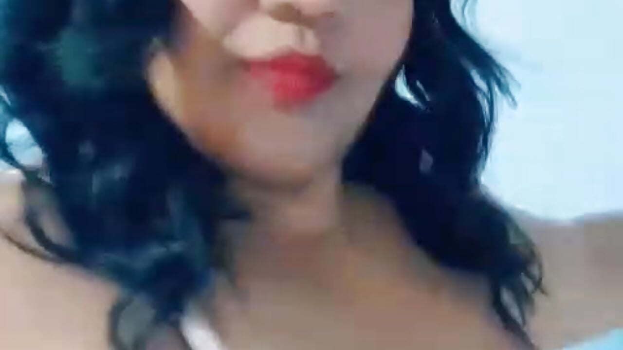 WhatsApp Video 2026-05-19 at 7,43,33 AM - βίντεο μοντέλου luanaw1