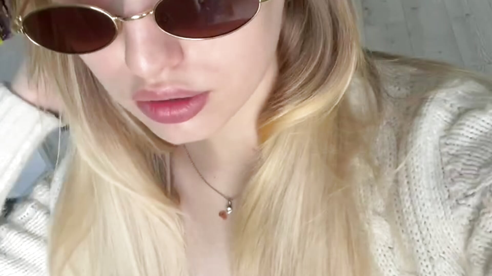 A little dancing - TawnyaVanschaick 캠 모델의 동영상