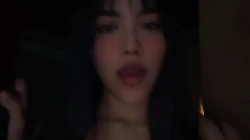 sexy girl - video by IvonJanice cam model