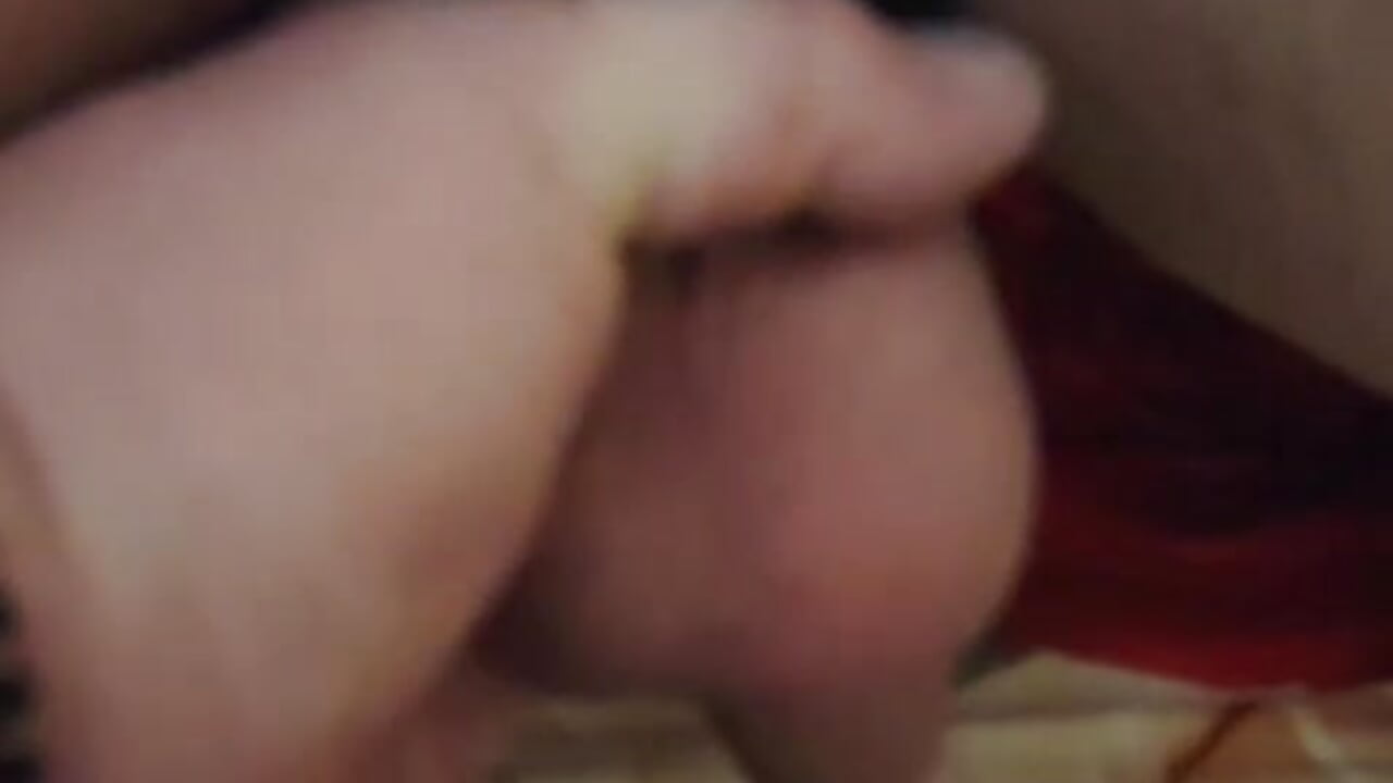 Finger in holle!😜🤗－カメラキャストのTataursの動画