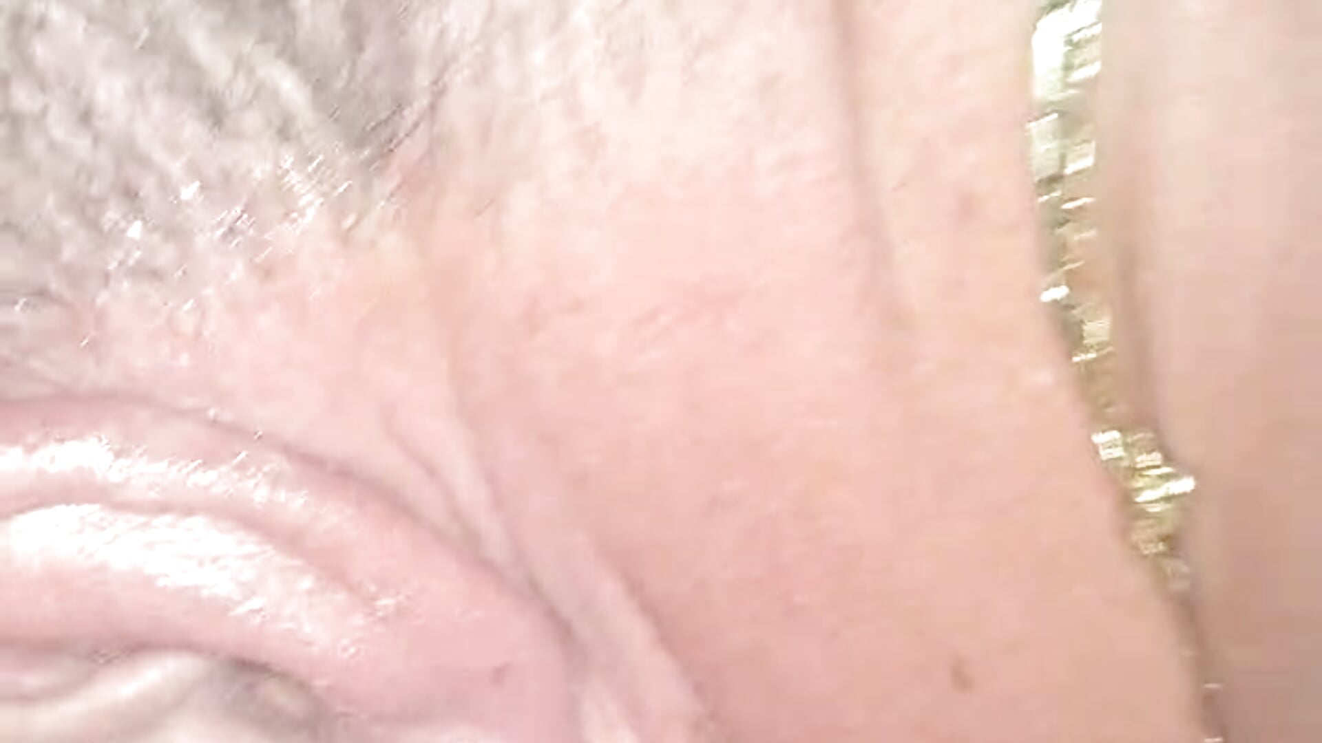 VID-20250822-WA0009.mp4 - video van Tataurs cam-model