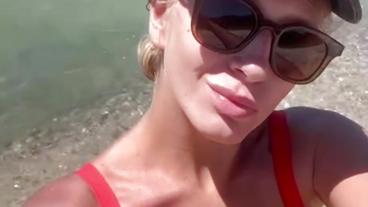 Happy summer) - video của người mẫu cam Ariana_Weinn