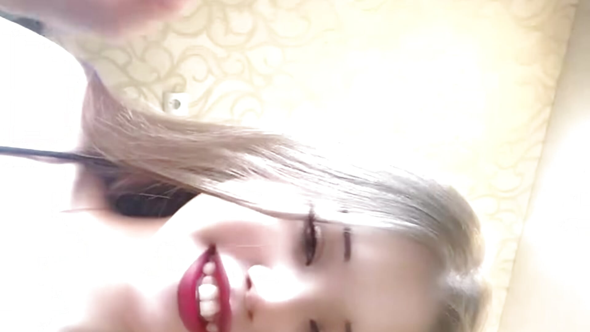 My smile - video by Uelialias_Hope cam model