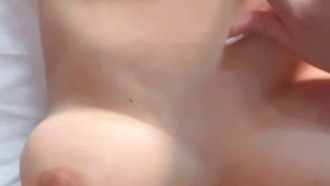 naked body tour👌 - video by LoliitaBennett cam model