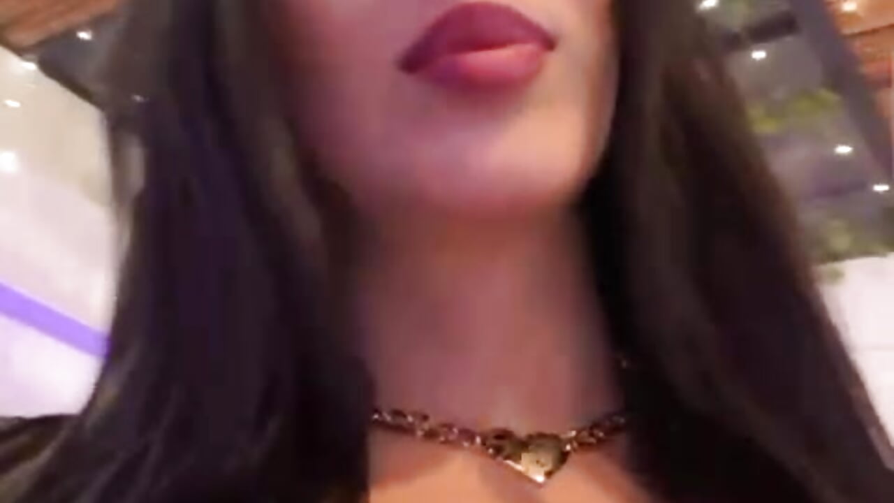 Mafe say hi!! - video by mafe_cream