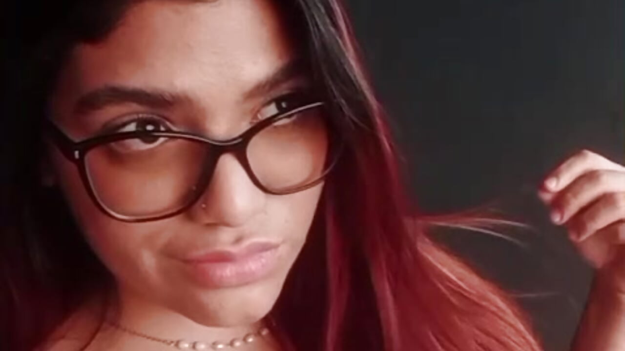 😍 - video by Carlotta_de_velour cam model