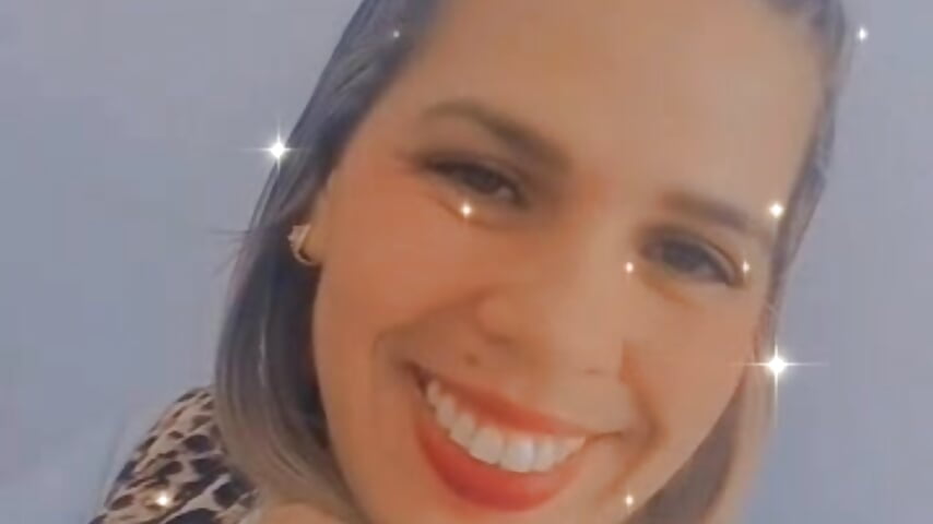 WhatsApp Video 2025-11-05 at 7,19,24 PM - video by Alexa69-Cooper cam model